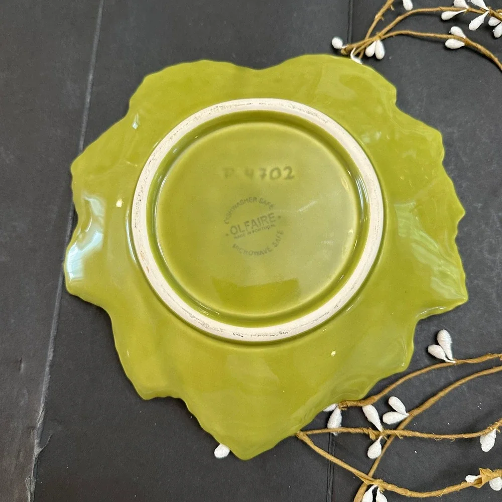 Vintage Olfaire Majolica Green Leaf Ceramic Dish Accent /Serving Plate Portugal
